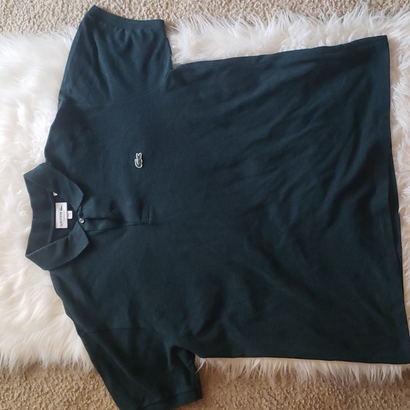 Lacoste classic fit (runs small) - Picture 2 of 3